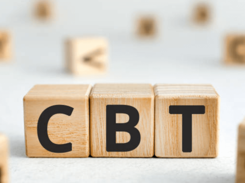 CBT = Cock and Ball Torture: Symbolbild: Holzwürfel mit den Buchstaben CBT Englisch: Symbolic image: Wooden cube with the letters CBT